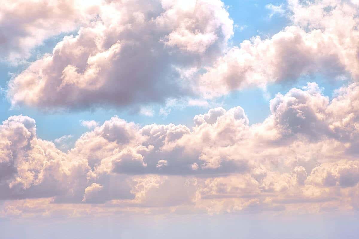 Amazing Clouds Facts: What Makes Them Move, How Fast and How Far?